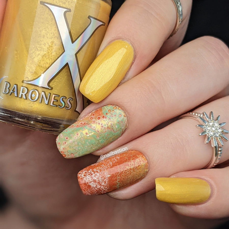 Lamé - Fluid Art Polish - Small Particle Light Gold Pigment